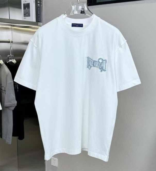 МУЖСКАЯ ФУТБОЛКА LOUIS VUITTON 