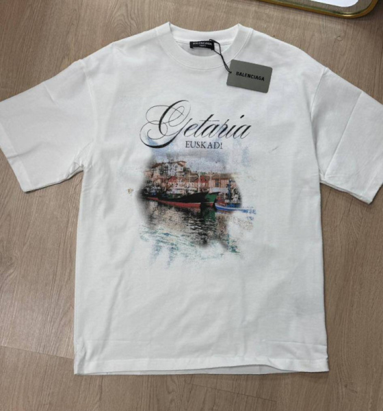 ФУТБОЛКА BALENCIAGA 