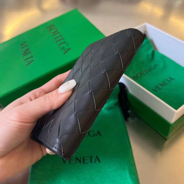 МУЖСКАЯ ОБЛОЖКА НА ПАСПОРТ BOTTEGA VENETA  58900 фото анонса