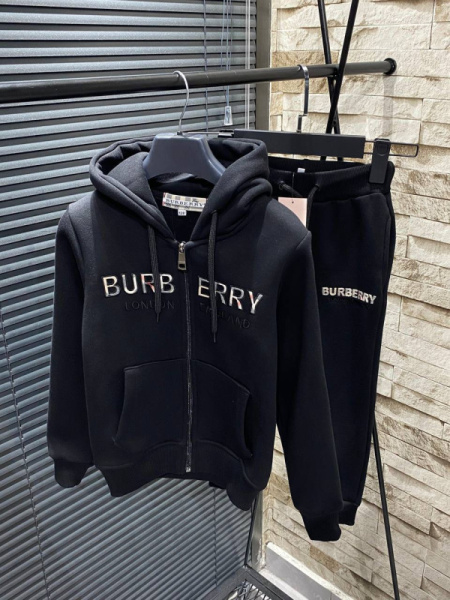 ДЕТСКИЙ КОСТЮМ BURBERRY