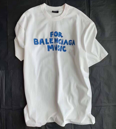 ФУТБОЛКА BALENCIAGA 