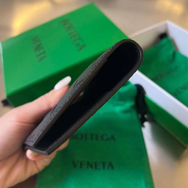 МУЖСКАЯ ОБЛОЖКА НА ПАСПОРТ BOTTEGA VENETA  58900 фото анонса