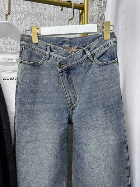 ДЖИНСЫ ALAIA  79685 фото анонса
