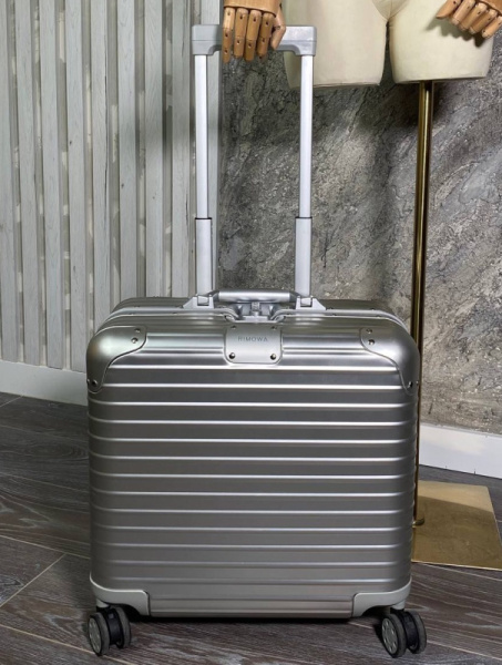 ЧЕМОДАН RIMOWA 