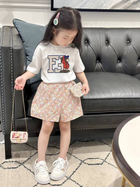 ДЕТСКИЙ КОСТЮМ FENDI  75445 фото анонса