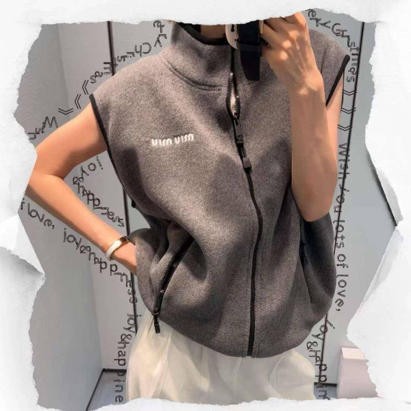 ЖИЛЕТ MIU MIU  71647 фото анонса