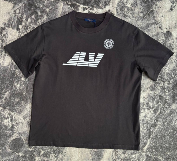 МУЖСКАЯ ФУТБОЛКА LOUIS VUITTON 