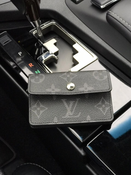 ВИЗИТНИЦА LOUIS VUITTON 37696 фото анонса