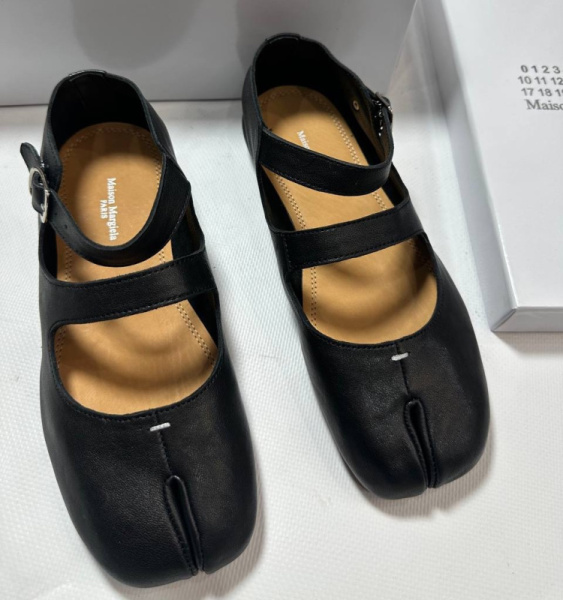 БАЛЕТКИ MAISON MARGIELA 