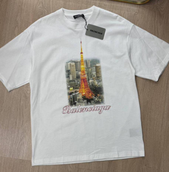 ФУТБОЛКА BALENCIAGA 