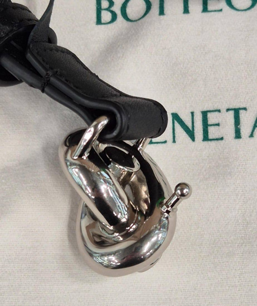 ЖЕНСКИЙ РЕМЕНЬ BOTTEGA VENETA  82469 фото анонса