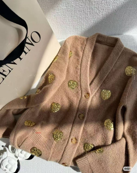 КАРДИГАН VALENTINO  80258 фото анонса