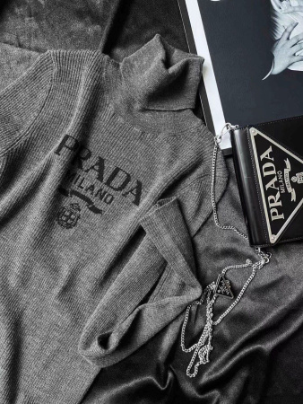 ВОДОЛАЗКА PRADA  61917 детальное фото товара