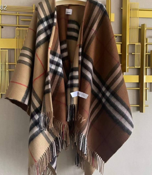 ПОНЧО BURBERRY 