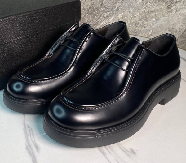 МУЖСКИЕ ТУФЛИ PRADA 