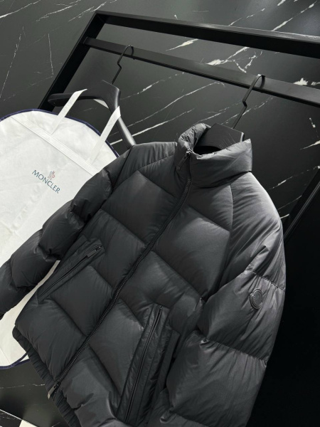 МУЖСКОЙ ПУХОВИК MONCLER  81267 фото анонса