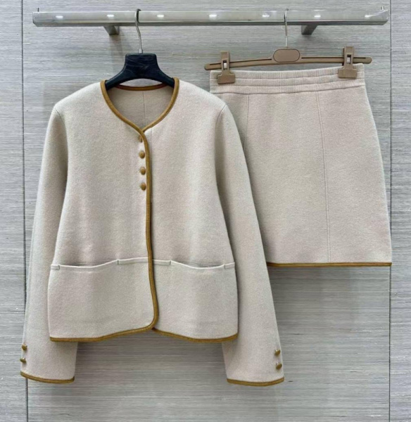 КОСТЮМ LORO PIANA 