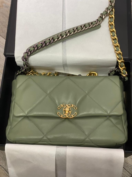 СУМКА CHANEL 19  42860 фото анонса