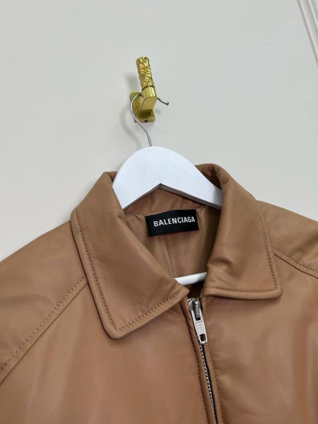 КУРТКА BALENCIAGA 53421 фото анонса