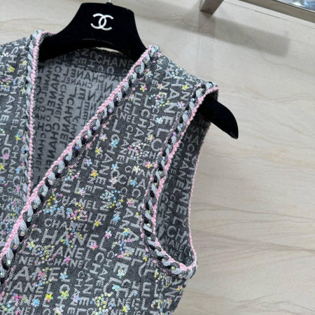 ЖИЛЕТ CHANEL  65960 детальное фото товара