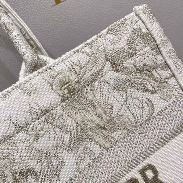 СУМКА CHRISTIAN DIOR BOOK 36 47911 фото анонса