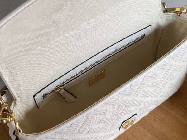СУМКА FENDI BAGUETTE  76993 фото анонса