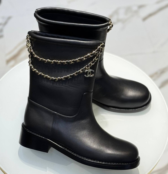 САПОГИ CHANEL 