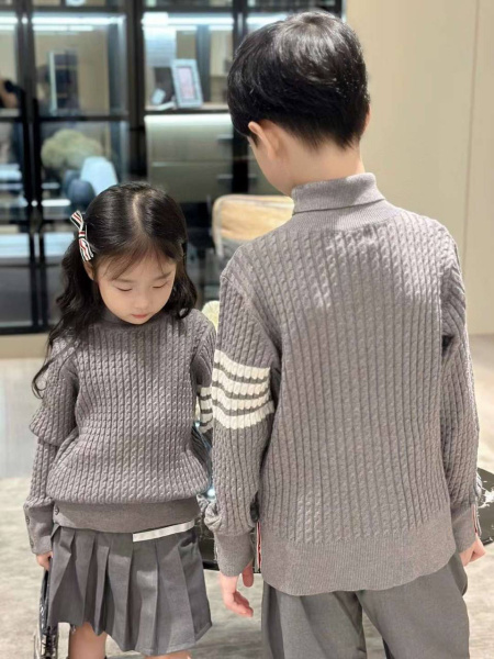 ДЕТСКИЙ СВИТЕР THOM BROWN  80584 фото анонса