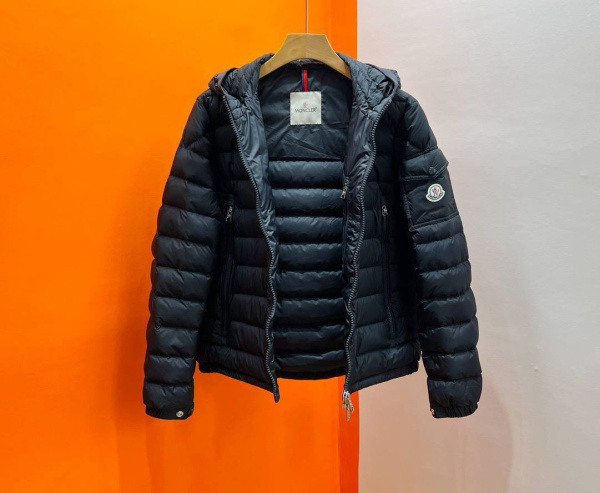 МУЖСКАЯ КУРТКА MONCLER  63963 фото анонса