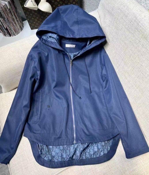 ВЕТРОВКА CHRISTIAN DIOR