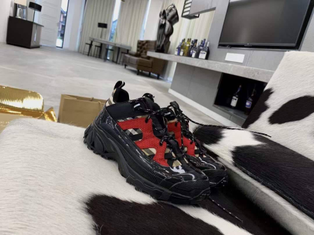 КРОССОВКИ BURBERRY 54070 детальное фото товара