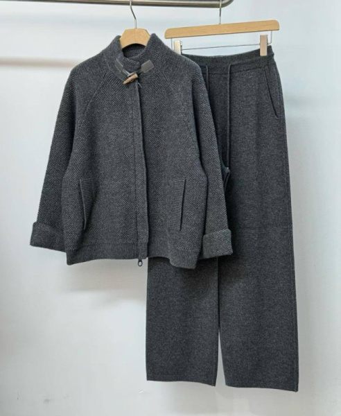 КОСТЮМ LORO PIANA 