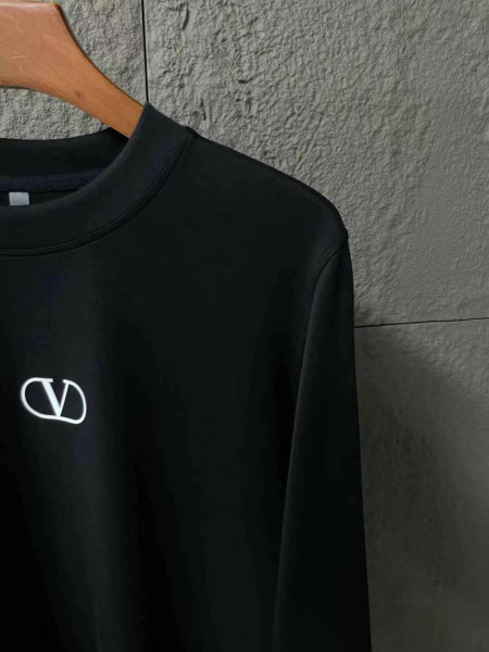 МУЖСКОЙ СВИТШОТ VALENTINO  72710 фото анонса