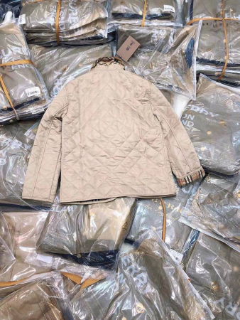 КУРТКА BURBERRY 47863 детальное фото товара