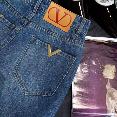 ДЖИНСЫ VALENTINO  57797 детальное фото товара