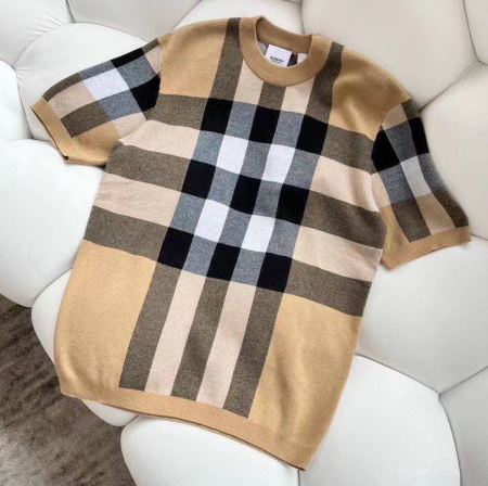 МУЖСКАЯ ФУТБОЛКА BURBERRY