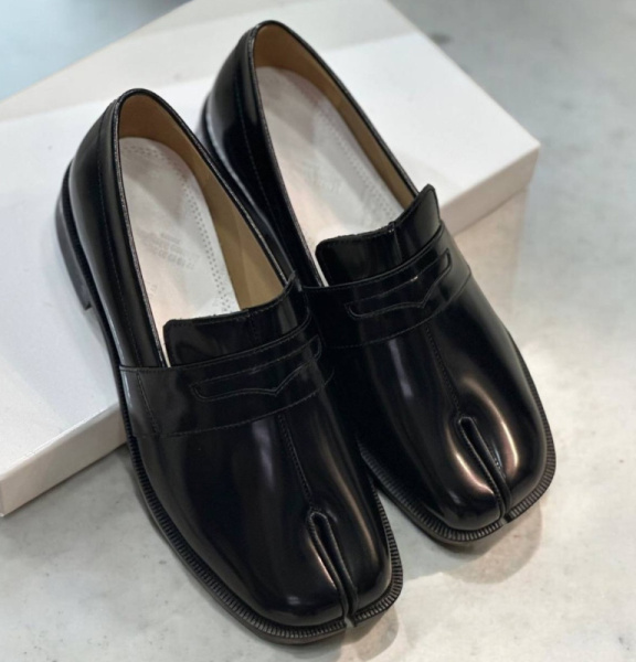 ЛОФЕРЫ MAISON MARGIELA 