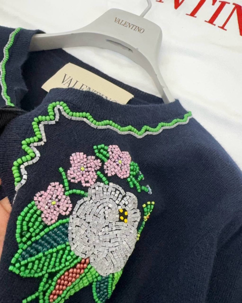 КАРДИГАН VALENTINO  79107 фото анонса