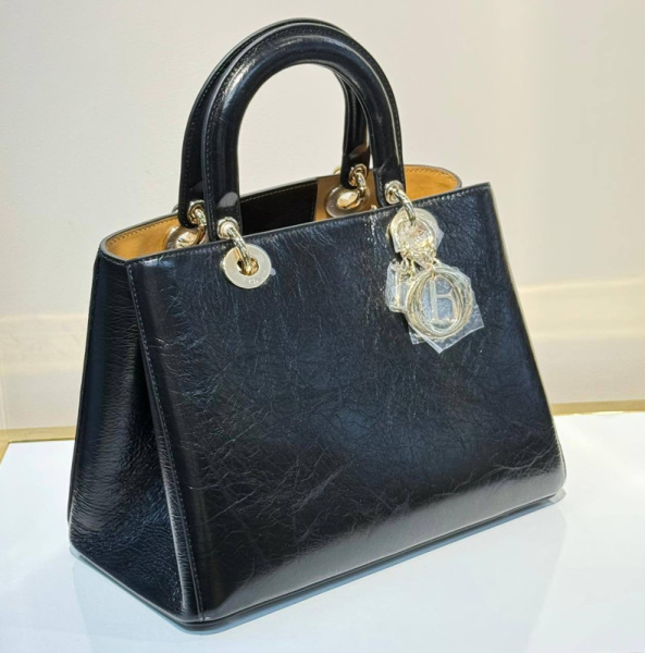 СУМКА CHRISTIAN DIOR DIORISSIMO 