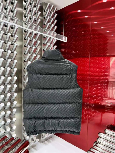 МУЖСКОЙ ЖИЛЕТ PRADA  70619 фото анонса