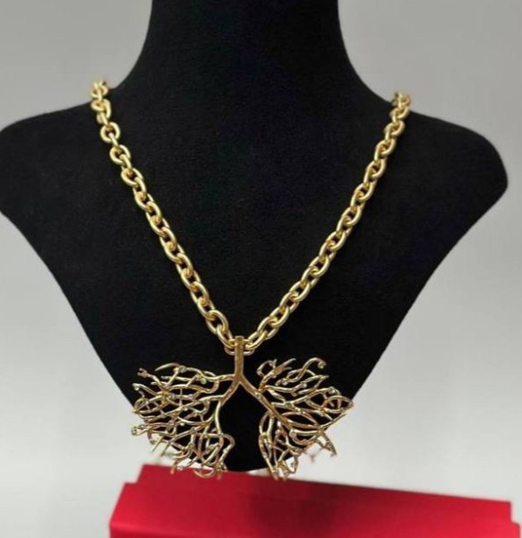 ПОДВЕСКА SCHIAPARELLI 