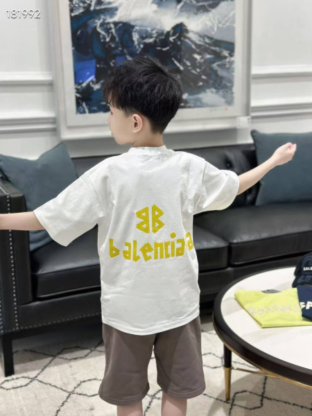 ДЕТСКИЙ КОСТЮМ BALENCIAGA  78048 фото анонса