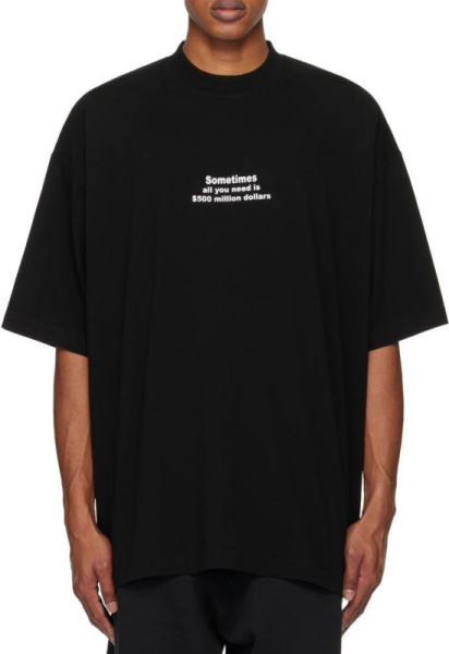 МУЖСКАЯ ФУТБОЛКА VETEMENTS 