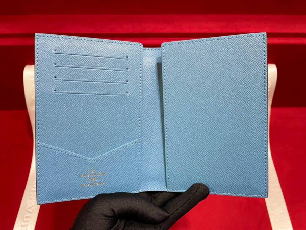 ОБЛОЖКА НА ПАСПОРТ LOUIS VUITTON  44950 фото анонса