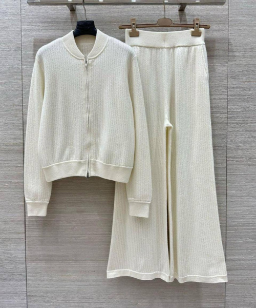 КОСТЮМ LORO PIANA 