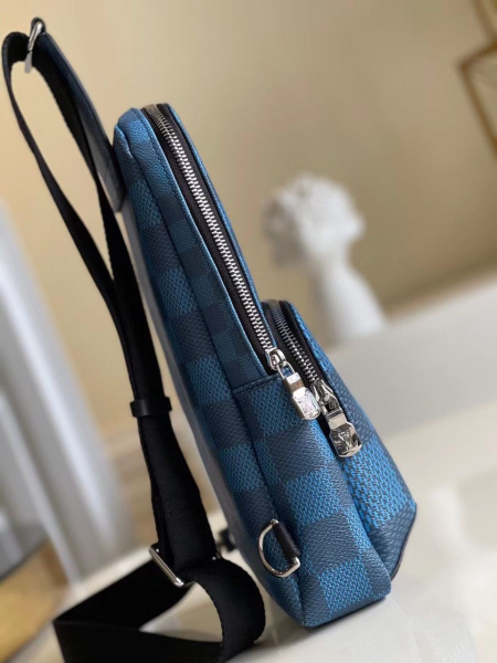 МУЖСКАЯ СУМКА СЛИНГ LOUIS VUITTON 37122 фото анонса