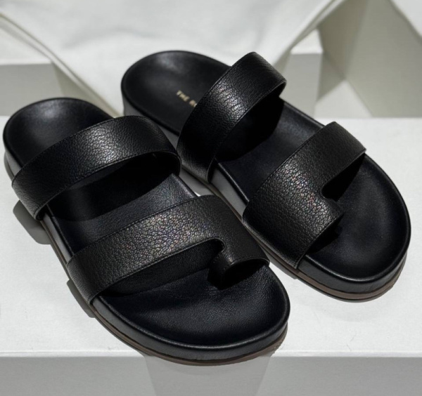 ШЛЕПКИ THE ROW 