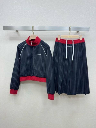 КОСТЮМ MIU MIU  78817 детальное фото товара