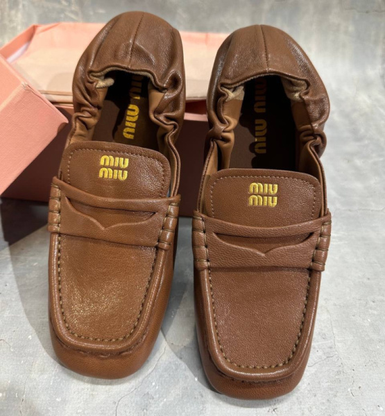 ЛОФЕРЫ MIU MIU 