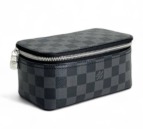 КОСМЕТИЧКА LOUIS VUITTON 